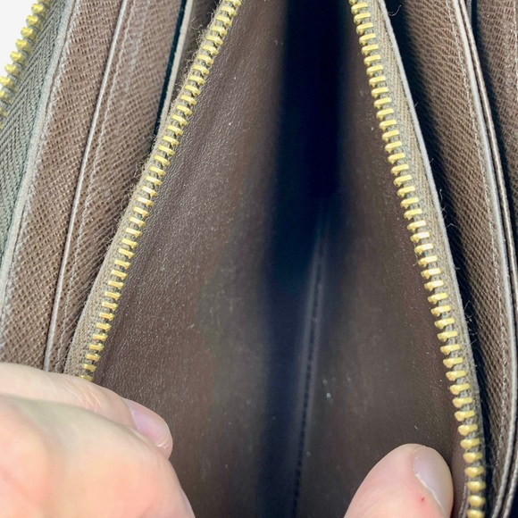 Louis Vuitton Damier Ebene Zippy wallet - Picture 14 of 16